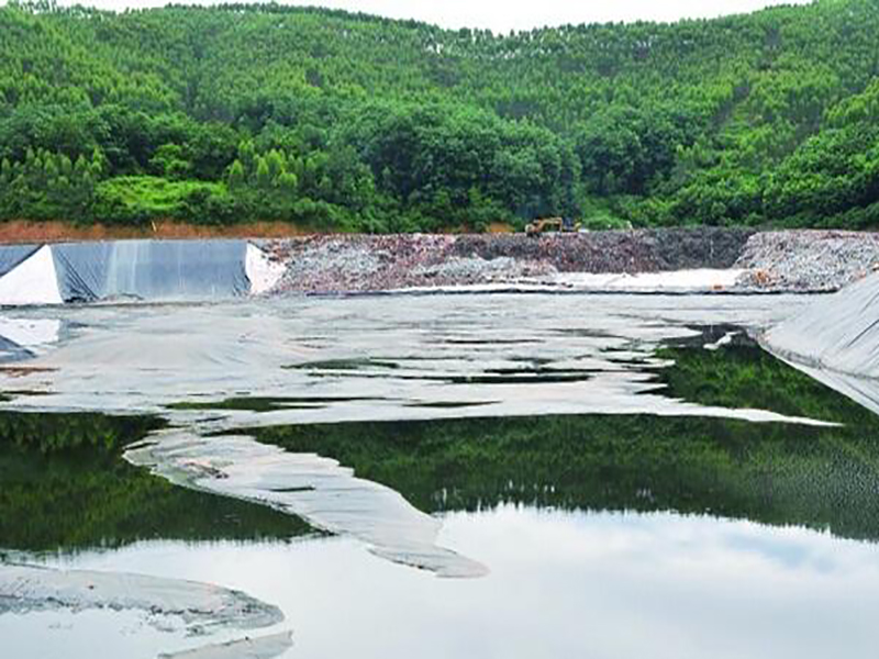 機(jī)織土工布在加固、防沖蝕等高韌性途中的應(yīng)用研究